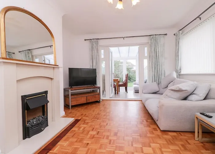 1 Springfield Road